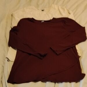 Old Navy Nursing Sweater Bundle XL in Burgundy and Gray